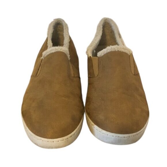 CLIFFS BY WHITE MOUNTAIN Sneakers Women's Size 9 US Tan Slide Shoes Slip Ons - Picture 1 of 11